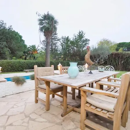 Villa Eleven *
